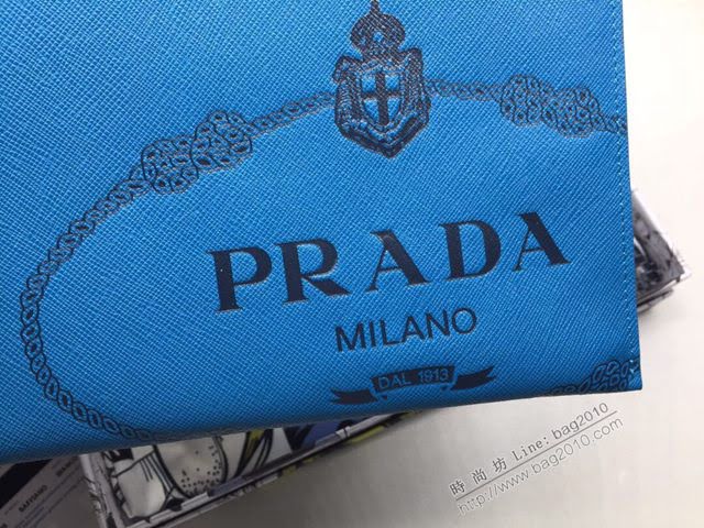 prada錢包 普拉達專櫃最新十字紋牛皮手拿包 2NG005 PRADA男士手包  pyd2126